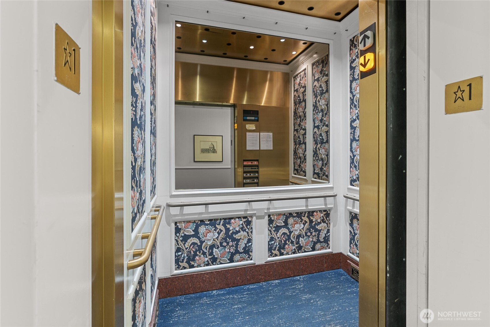 2220 132nd Avenue SE #A214, Bellevue, WA 98005-3978