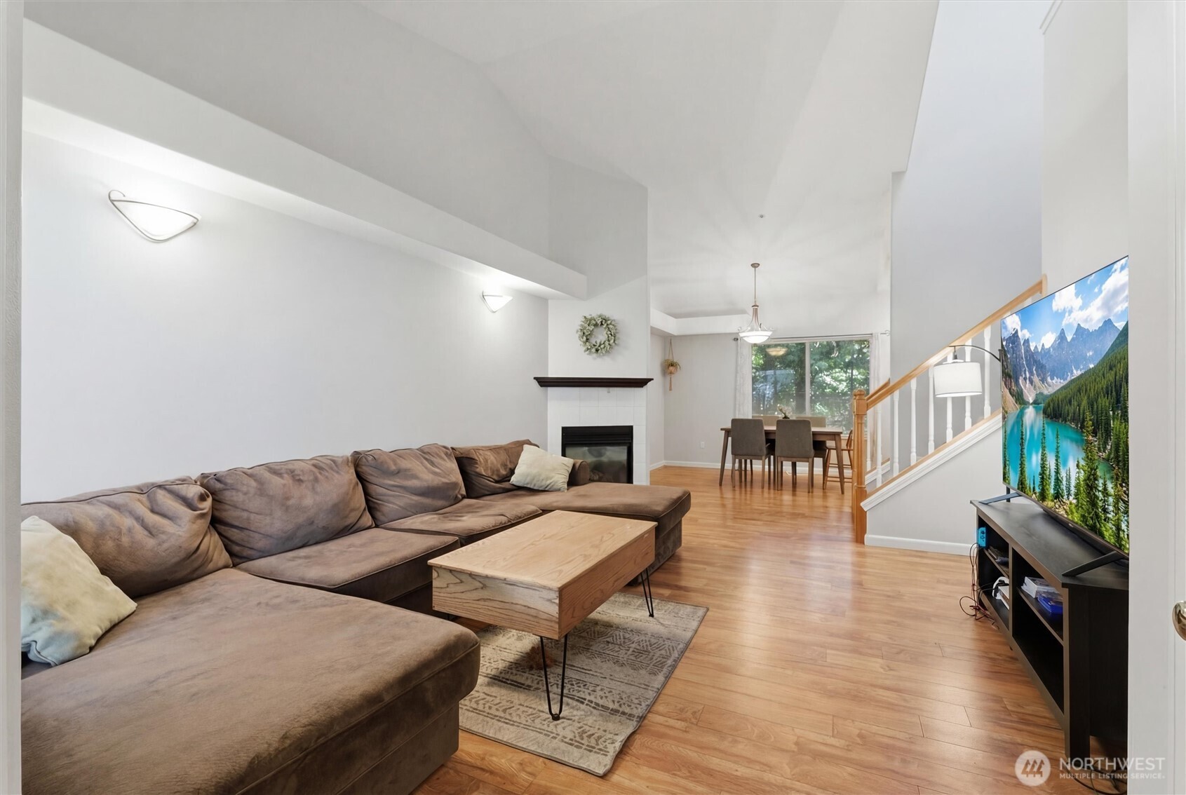 5705 200th Street SW #D, Lynnwood, WA 98036