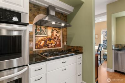 735 Castle Heights Drive , Wenatchee, WA 98801 - Photo 12