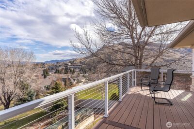 735 Castle Heights Drive , Wenatchee, WA 98801 - Photo 27