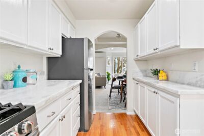 9038 Mary Avenue NW #B, Seattle, WA 98117 - Photo 10