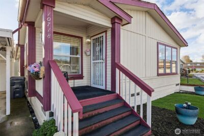 10718 62nd Street Ct E, Puyallup, WA 98372 - Photo 2