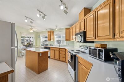 10718 62nd Street Ct E, Puyallup, WA 98372 - Photo 8