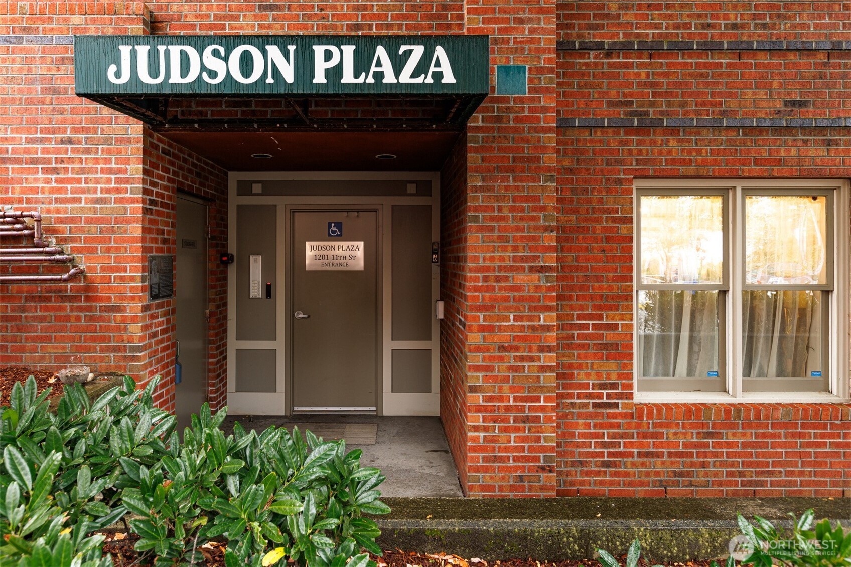 1201 11th Street #303, Bellingham, WA 98225