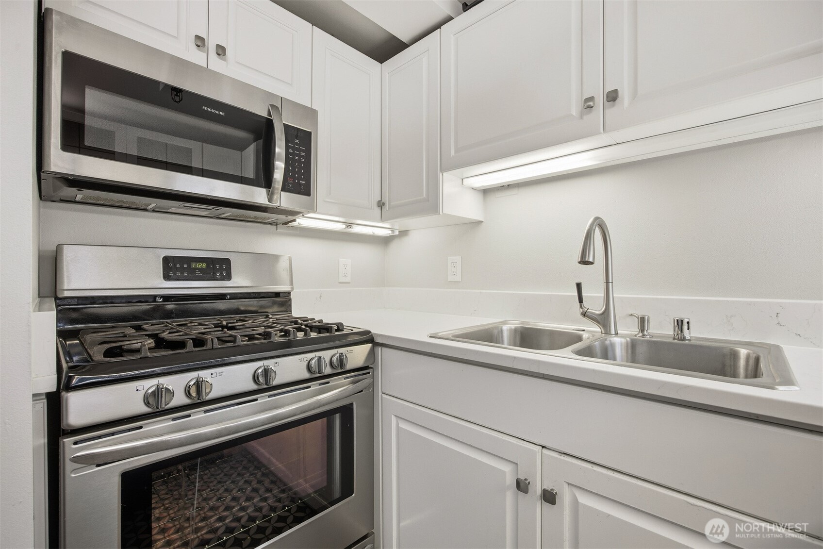 1201 11th Street #303, Bellingham, WA 98225