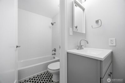 1201 11th Street #303, Bellingham, WA 98225 - Photo 20