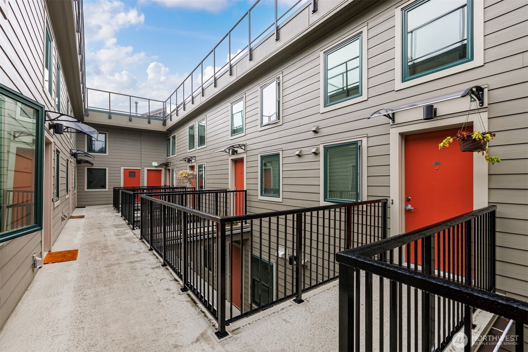 1201 11th Street #303, Bellingham, WA 98225