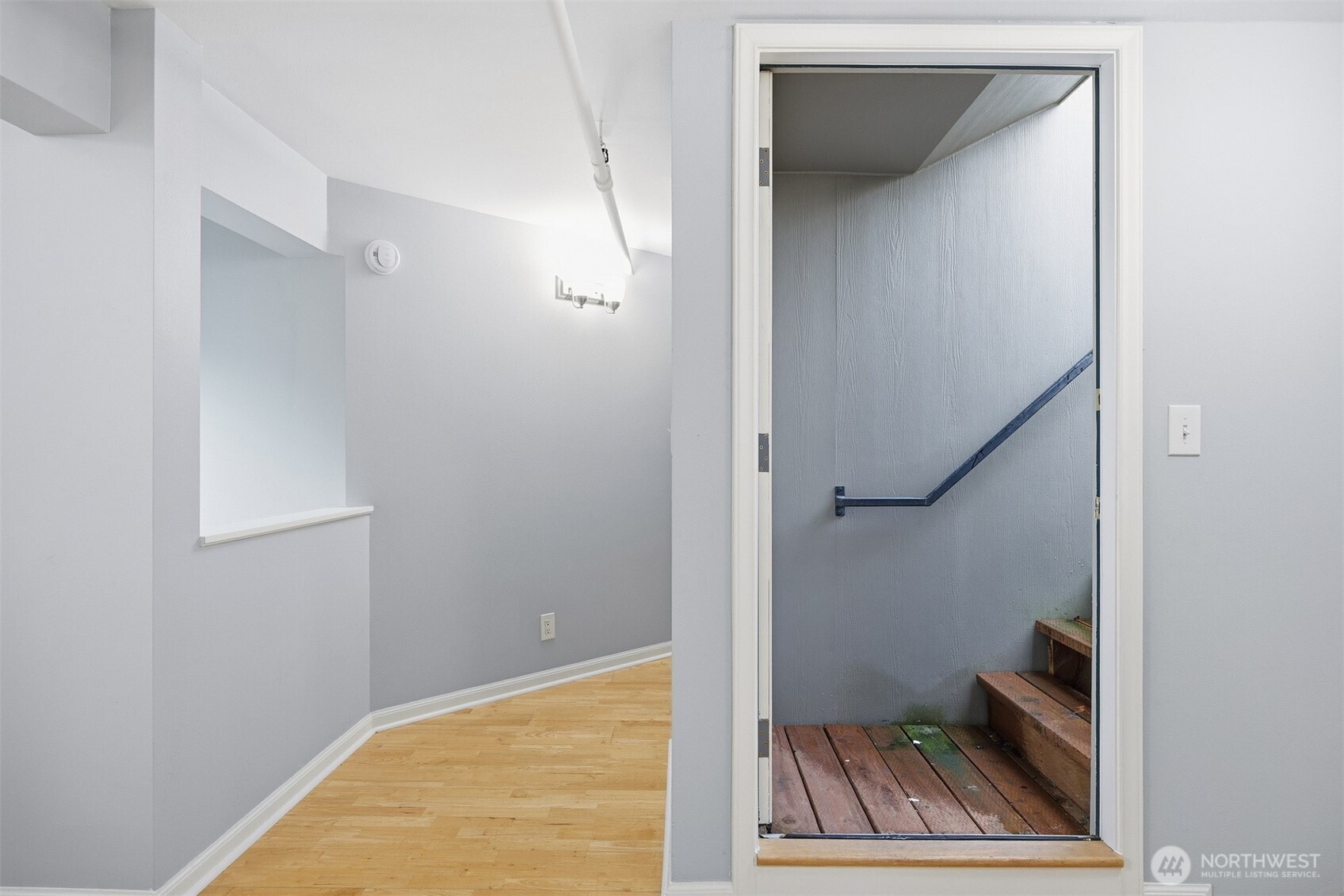 1201 11th Street #303, Bellingham, WA 98225