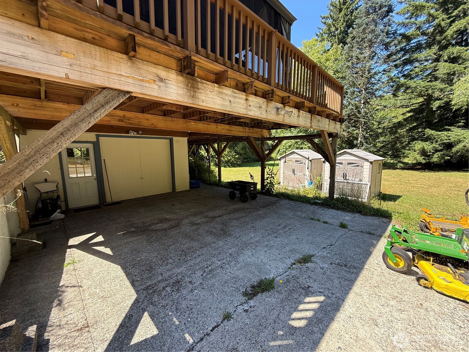 1329 State Route 4 , Naselle, WA 98638