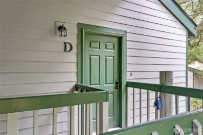 155 S 330th Street #D, Federal Way, WA 98003