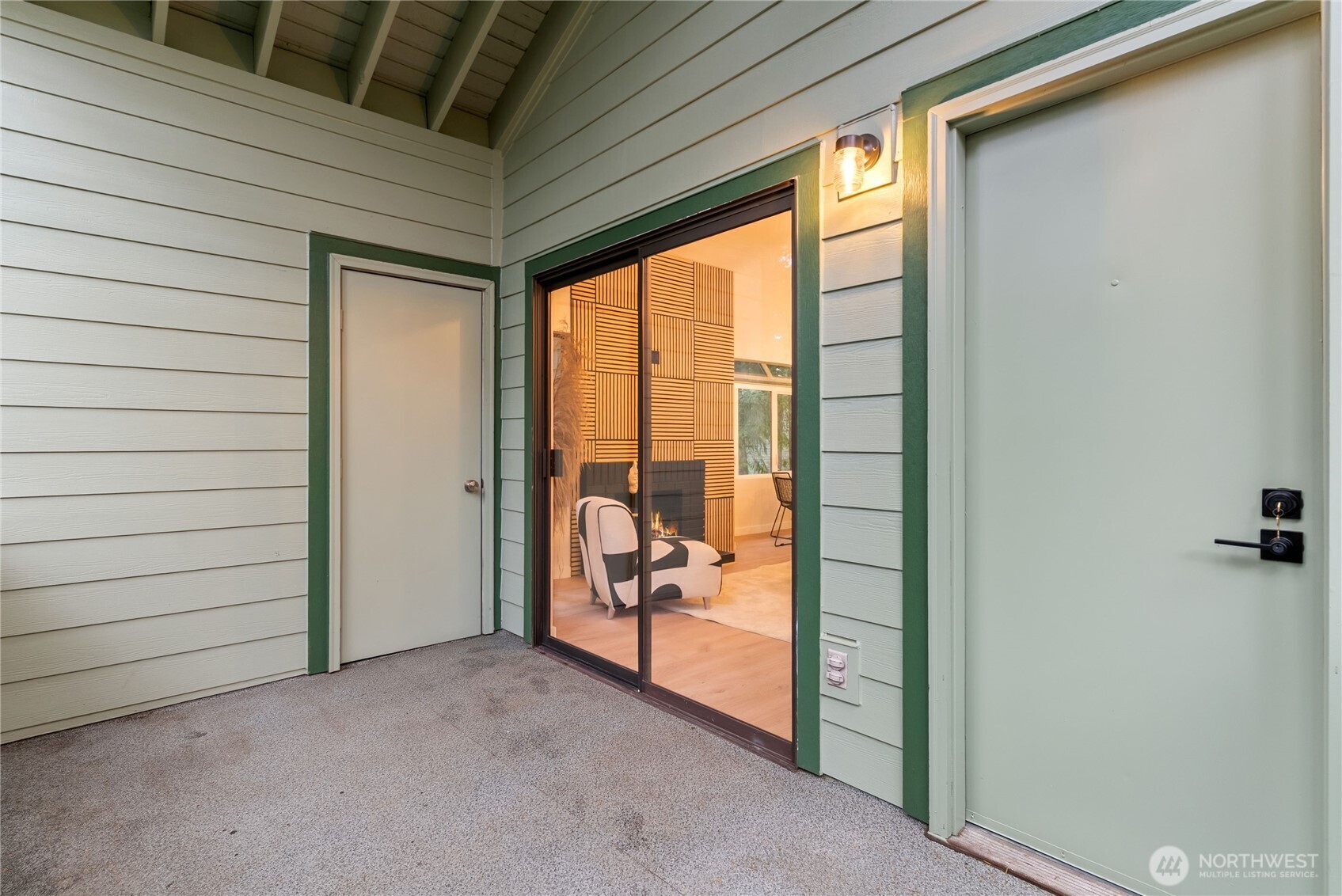 155 S 330th Street #D, Federal Way, WA 98003