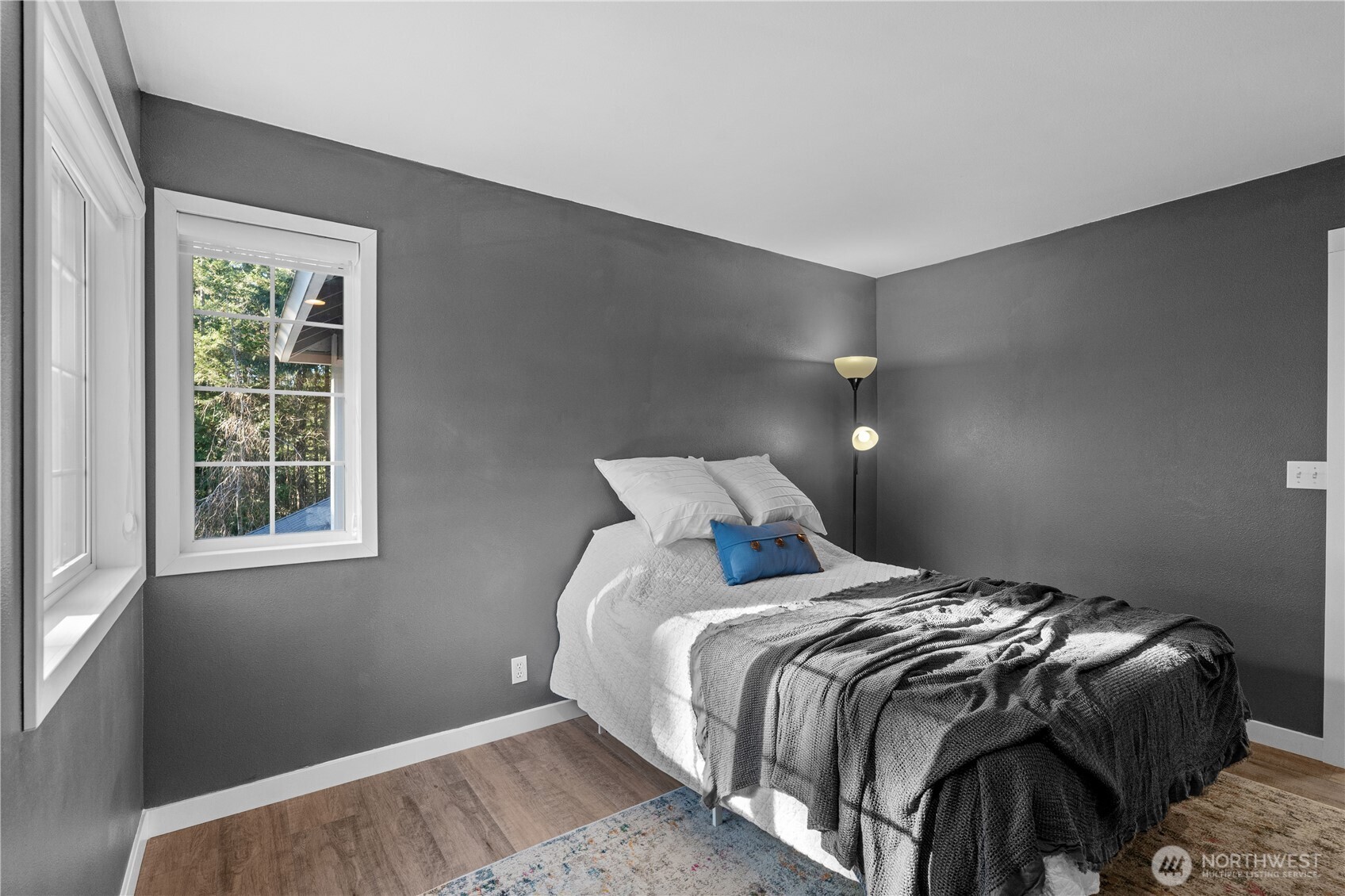 5951 NW Newberry Hill Road , Silverdale, WA 98383