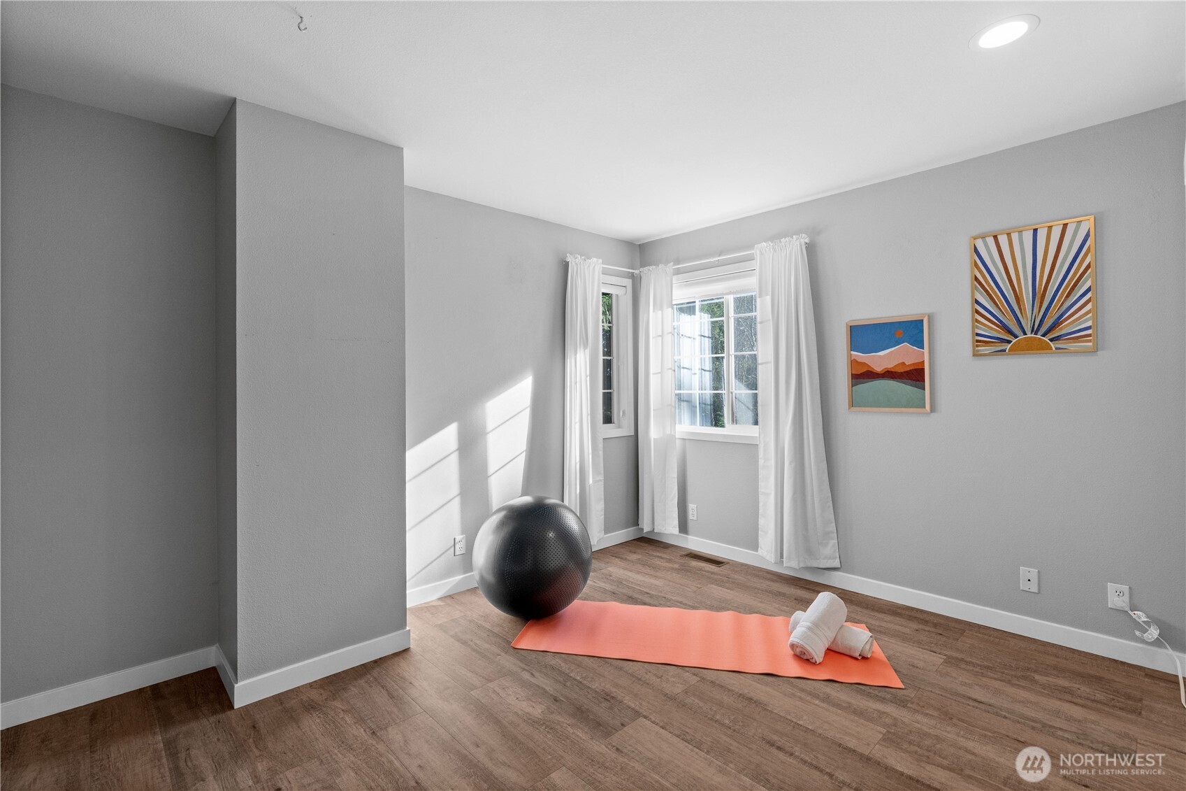 5951 NW Newberry Hill Road , Silverdale, WA 98383