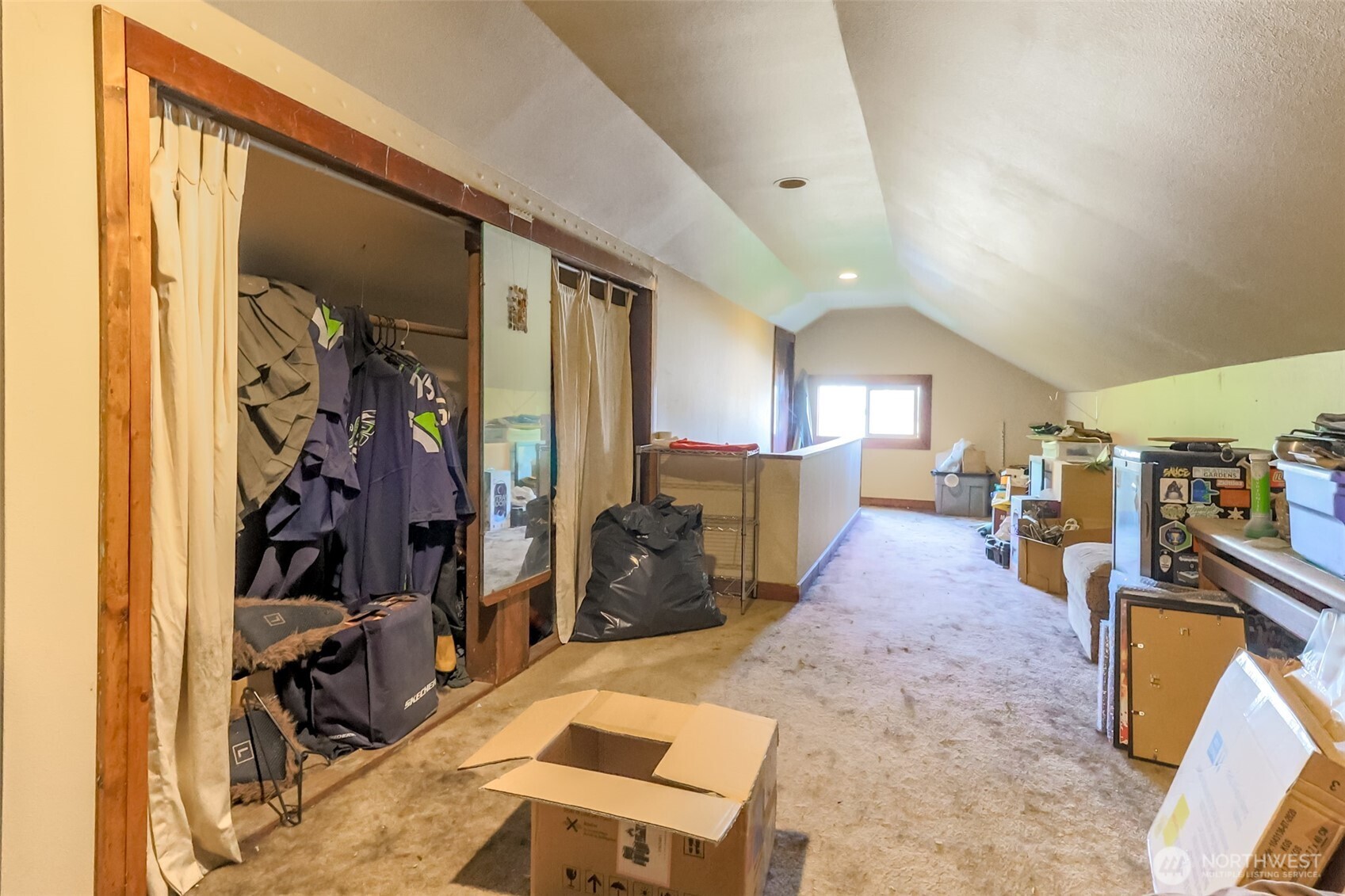 3571 E F Street , Tacoma, WA 98404