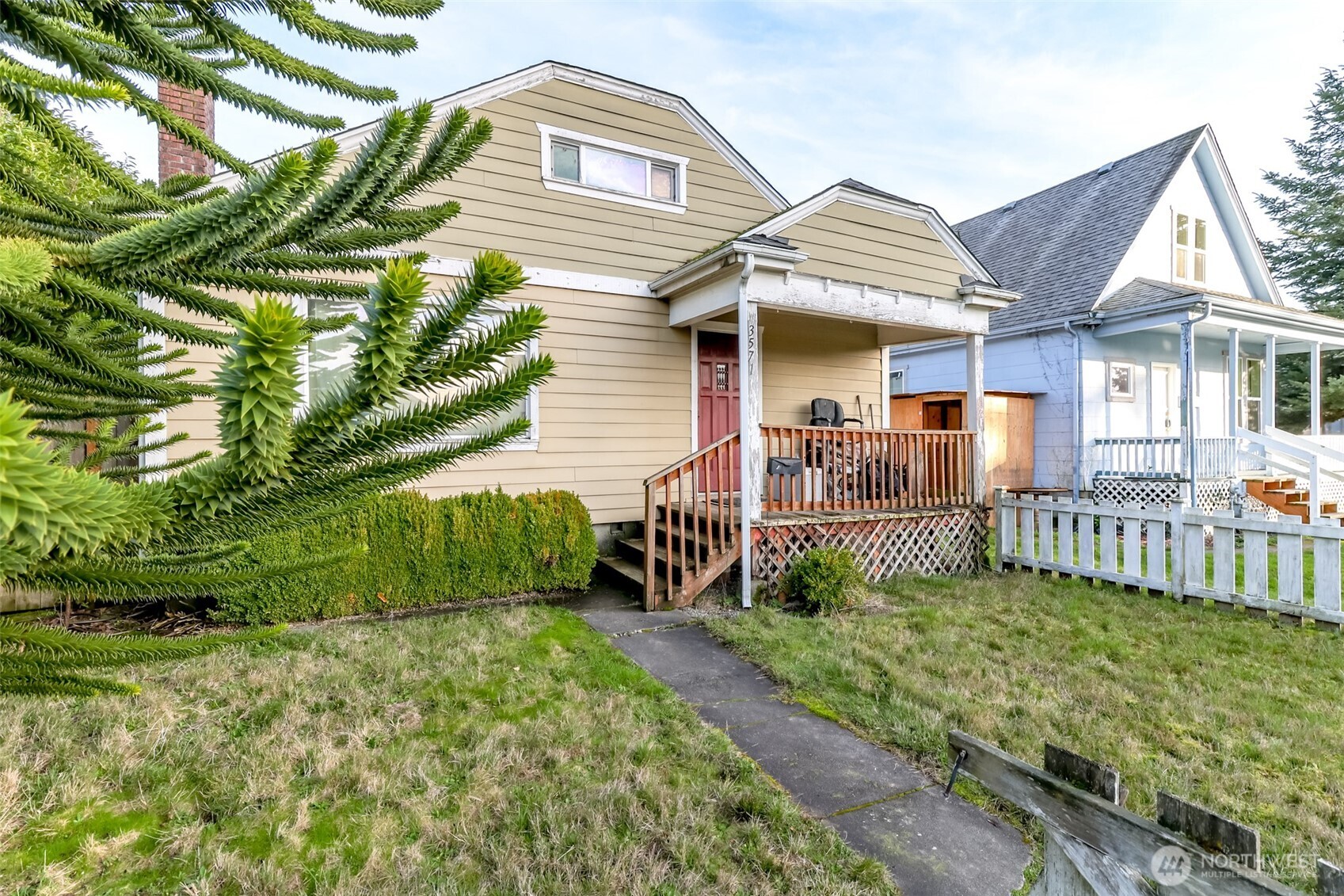 3571 E F Street , Tacoma, WA 98404