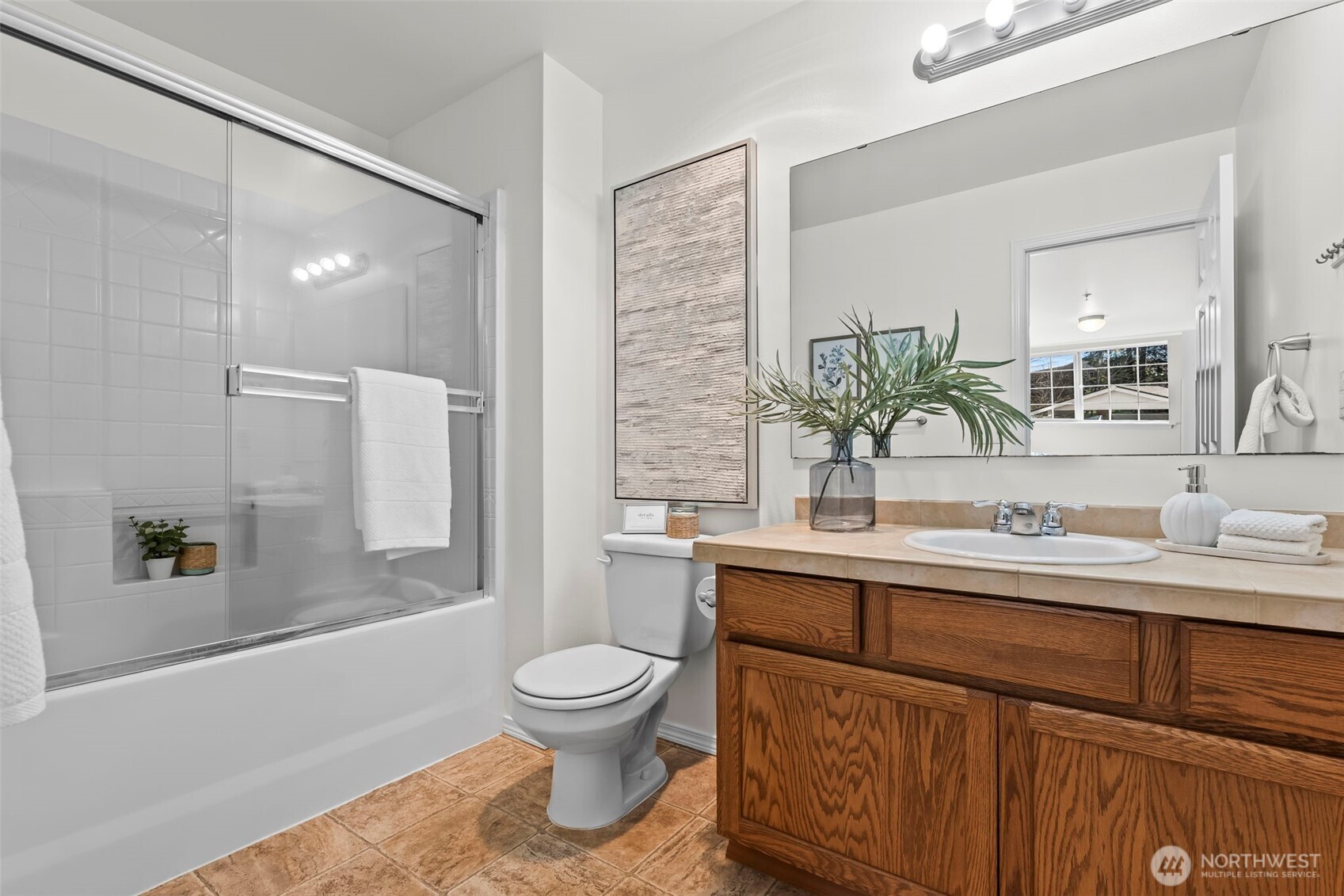 1411 Evergreen Park Drive SW #201, Olympia, WA 98502