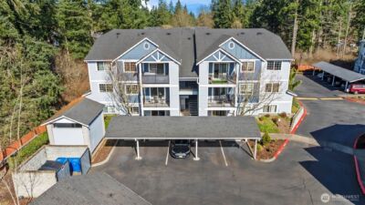 1411 Evergreen Park Drive SW #201, Olympia, WA 98502 - Photo 4
