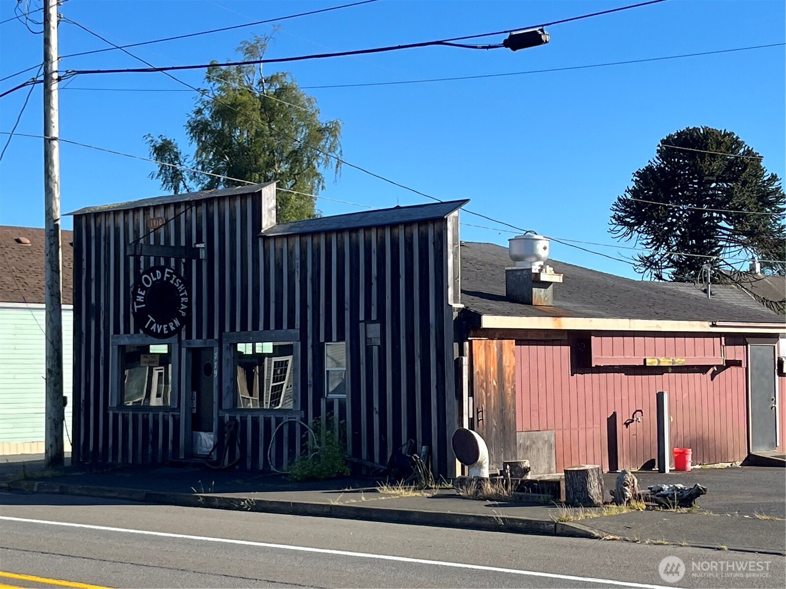 779 State Route 101 , Chinook, WA 98614