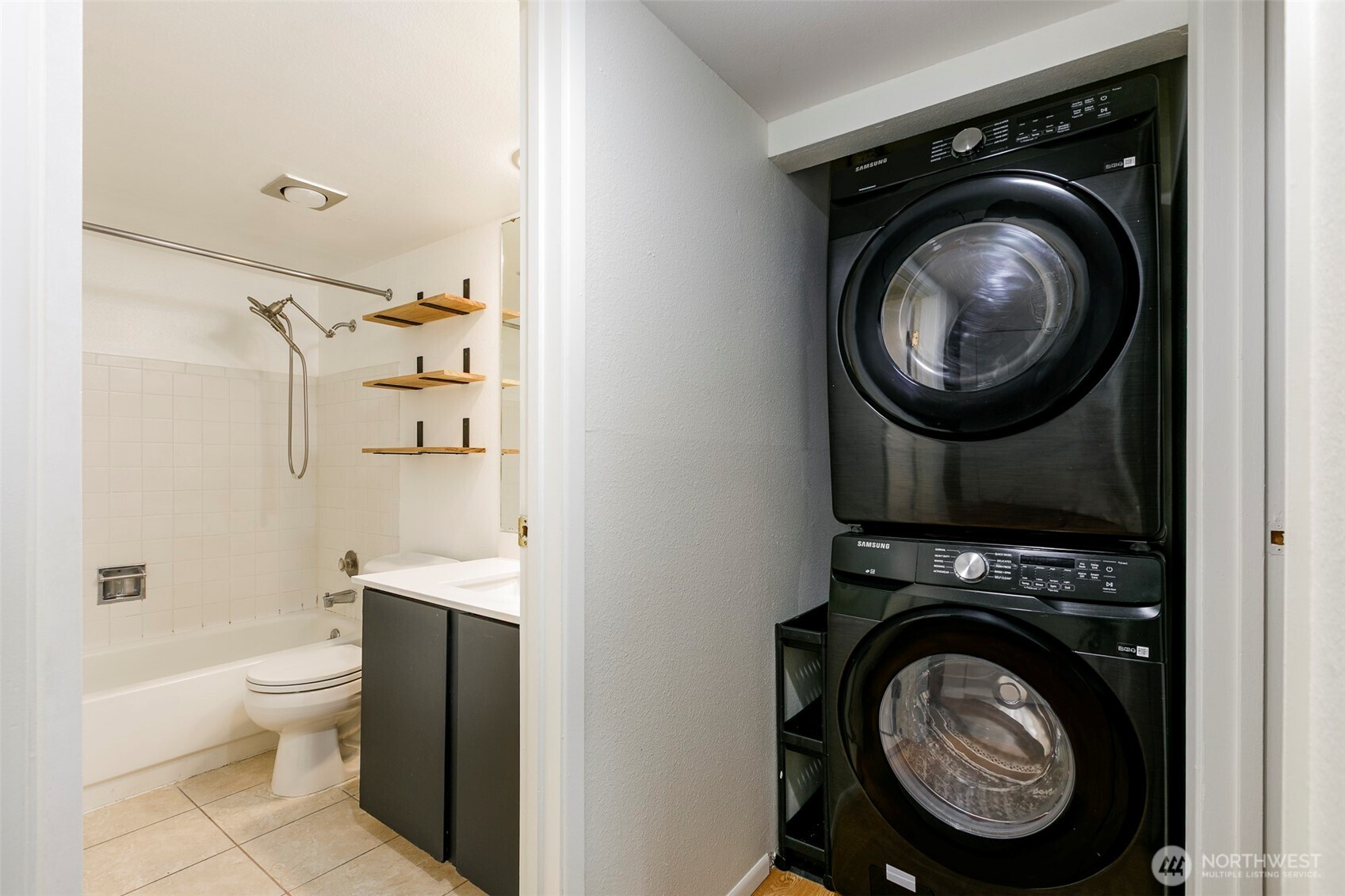 8521 Zircon Drive SW #63, Lakewood, WA 98498