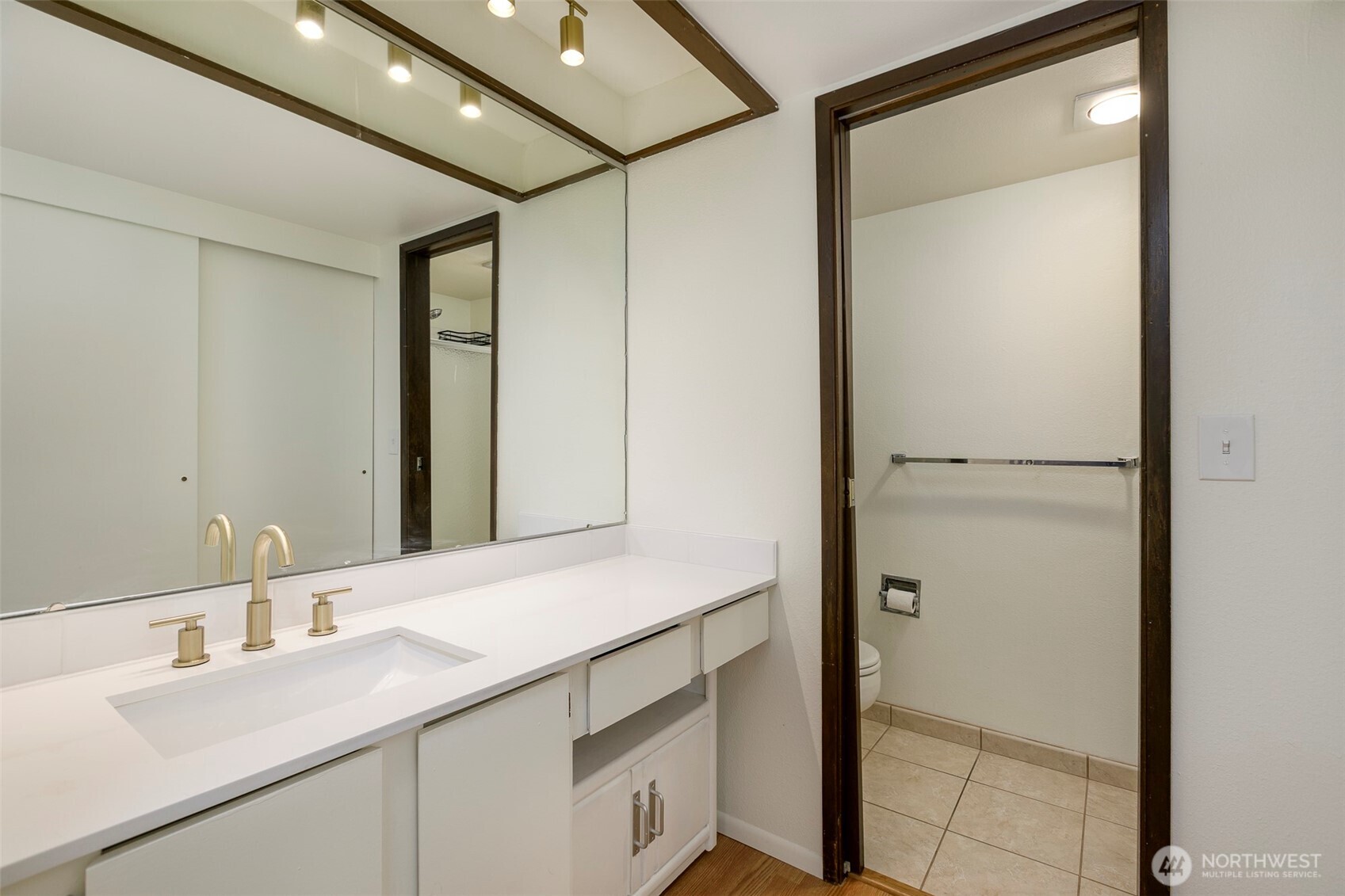 8521 Zircon Drive SW #63, Lakewood, WA 98498