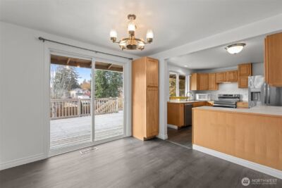 15722 16th Avenue Ct E, Tacoma, WA 98445 - Photo 5