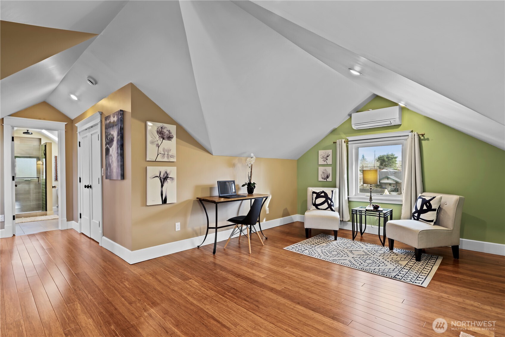 2221 Virginia Avenue , Everett, WA 98201