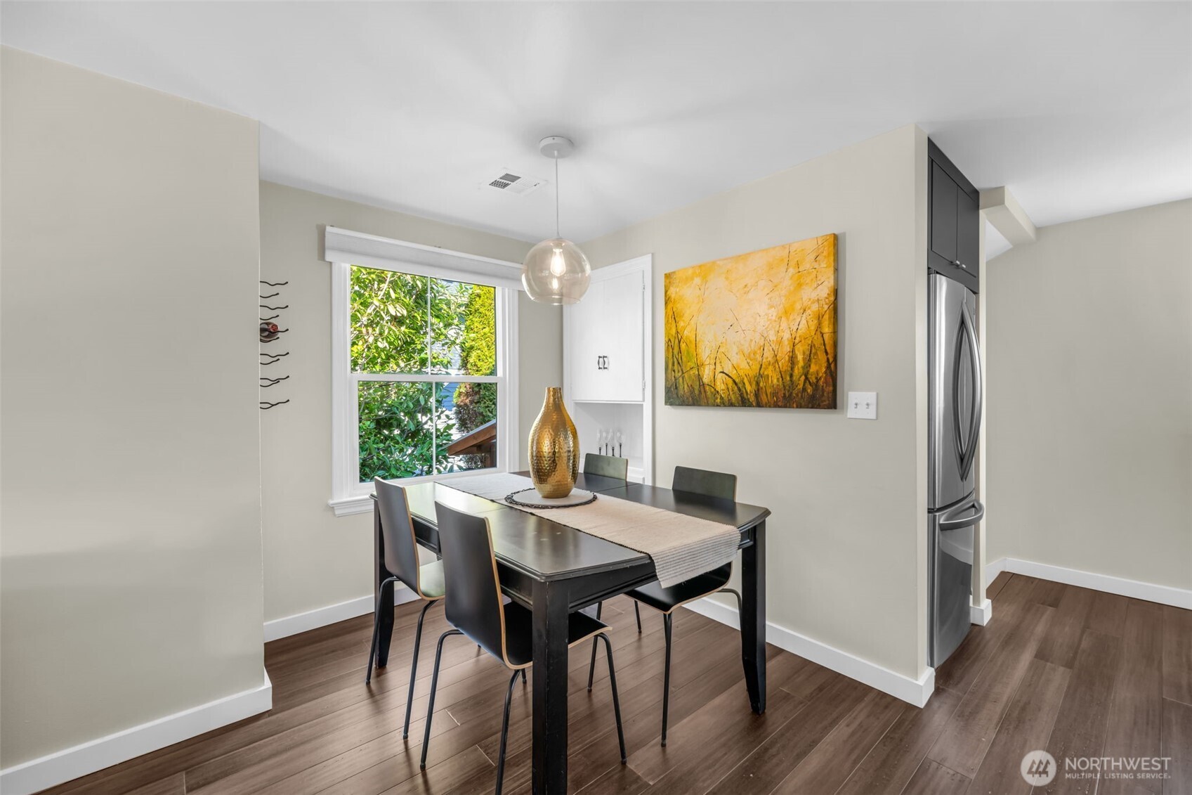 3206 22nd Avenue W, Seattle, WA 98199