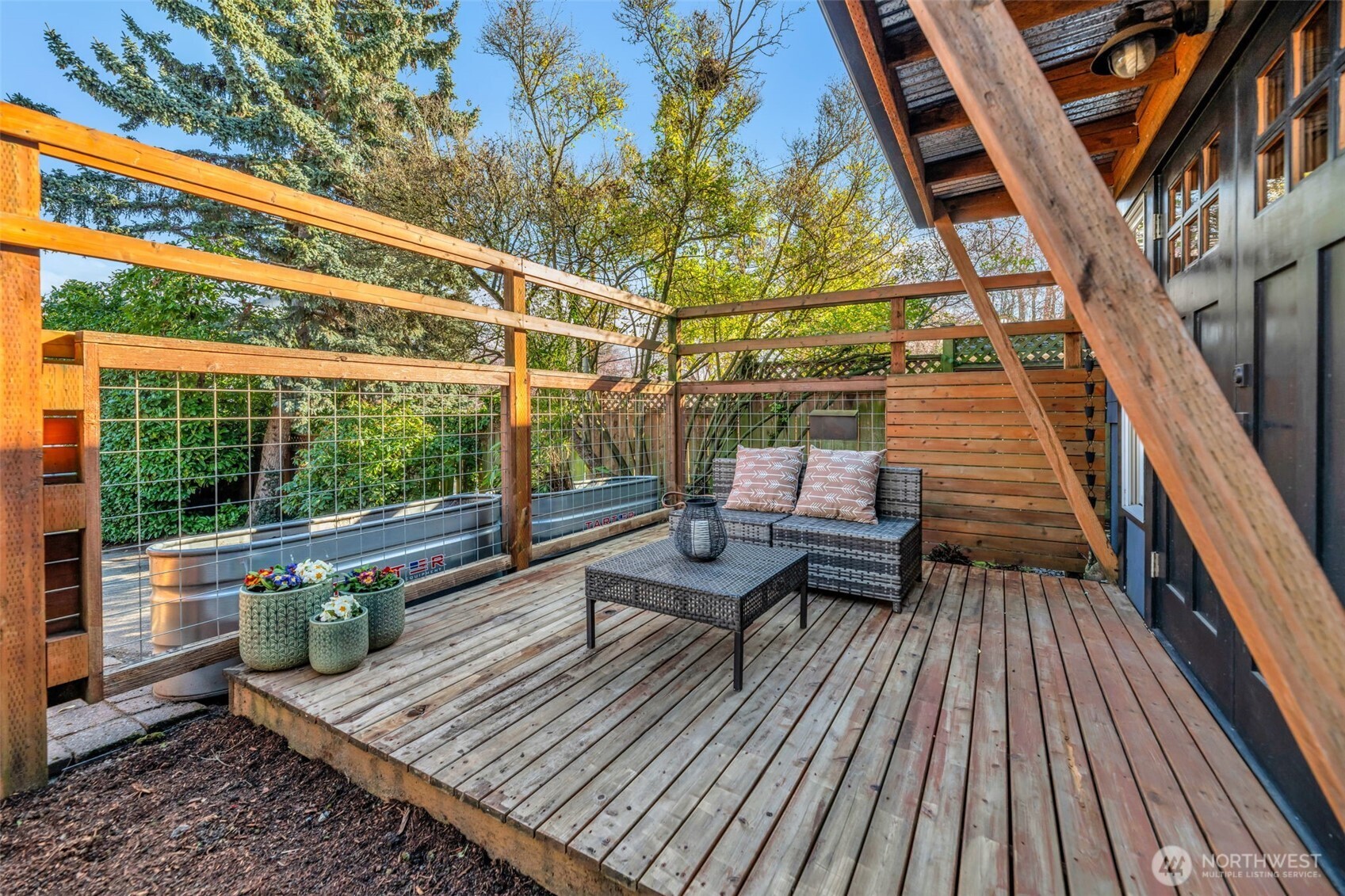 3206 22nd Avenue W, Seattle, WA 98199