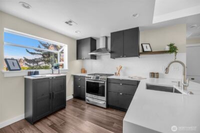 3206 22nd Avenue W, Seattle, WA 98199 - Photo 8