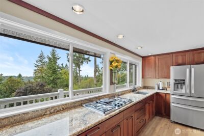 12509 206th Place SE, Issaquah, WA 98027 - Photo 14