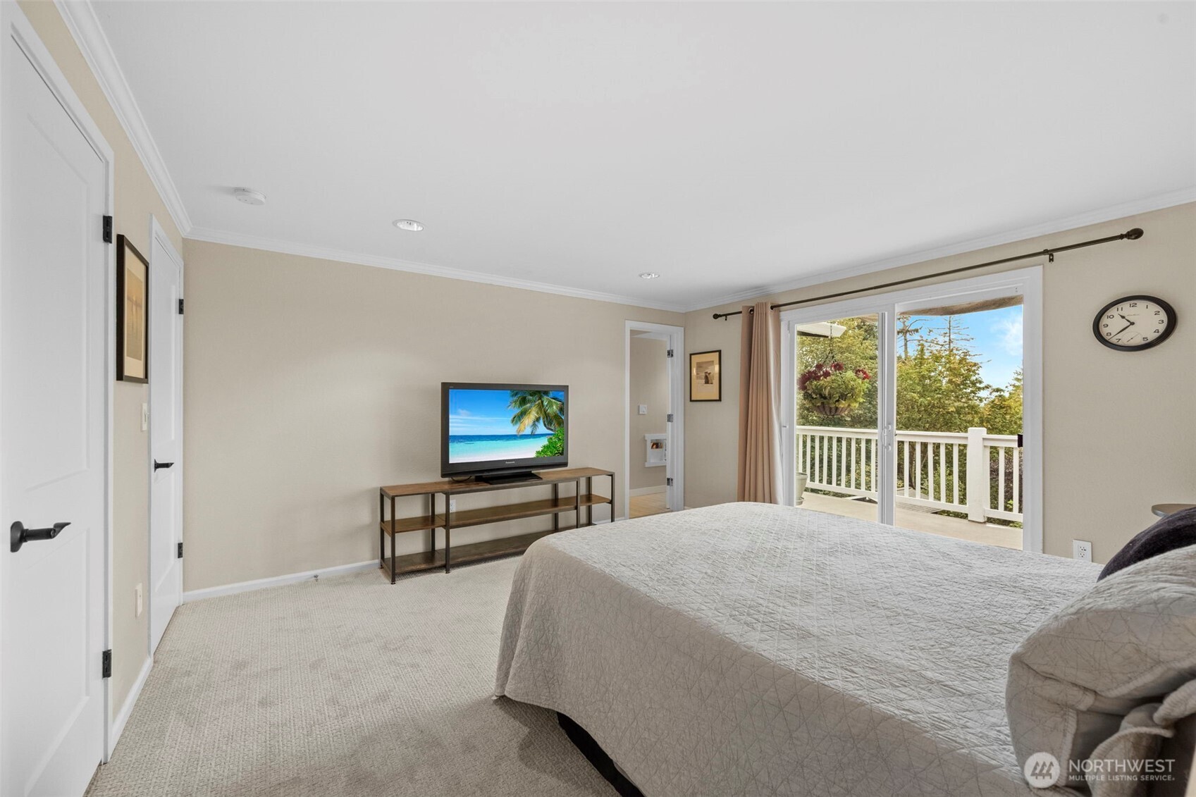 12509 206th Place SE, Issaquah, WA 98027