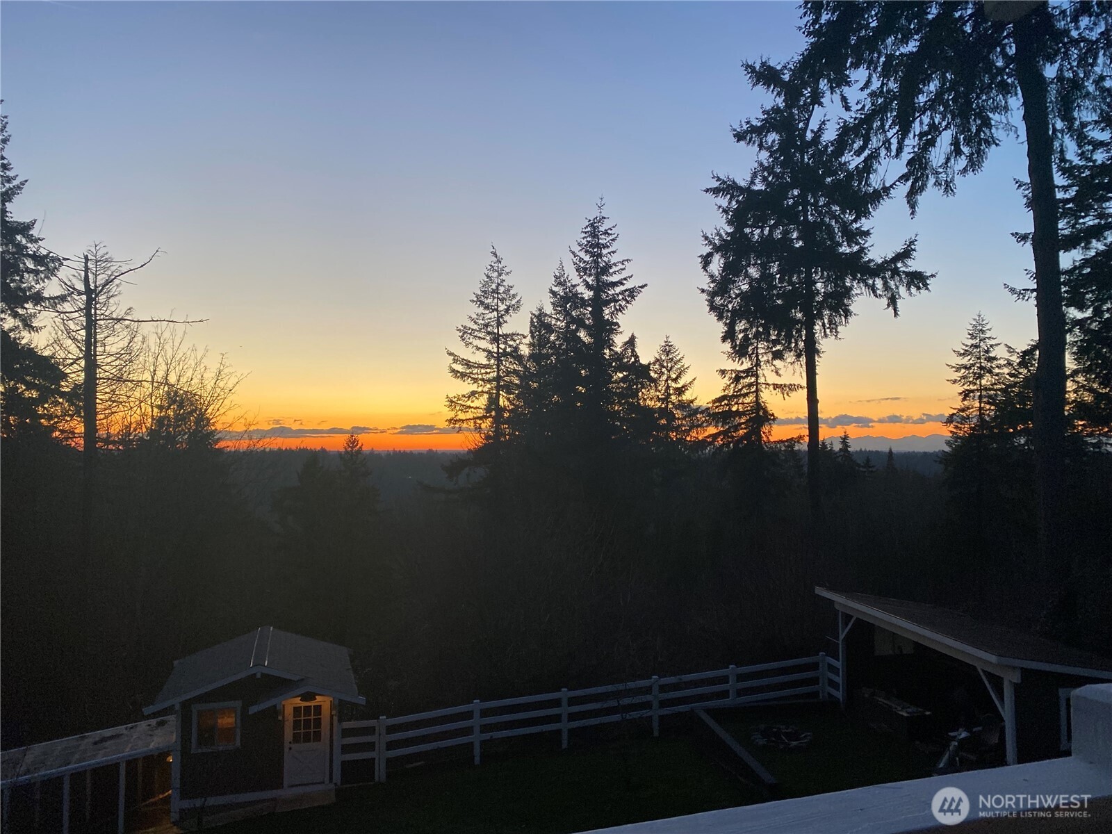 12509 206th Place SE, Issaquah, WA 98027
