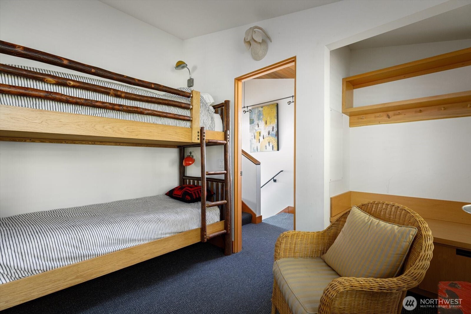 7683 Maxwelton Road , Clinton, WA 98236