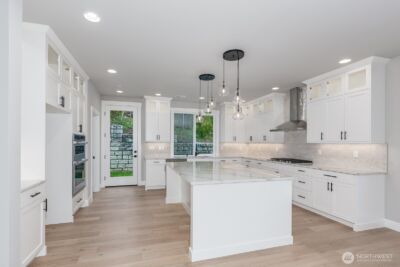 20316 94th Drive NE, Bothell, WA 98011 - Photo 2