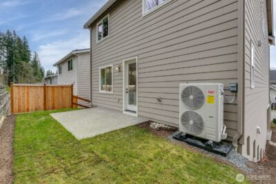 20316 94th Drive NE, Bothell, WA 98011 - Photo 32