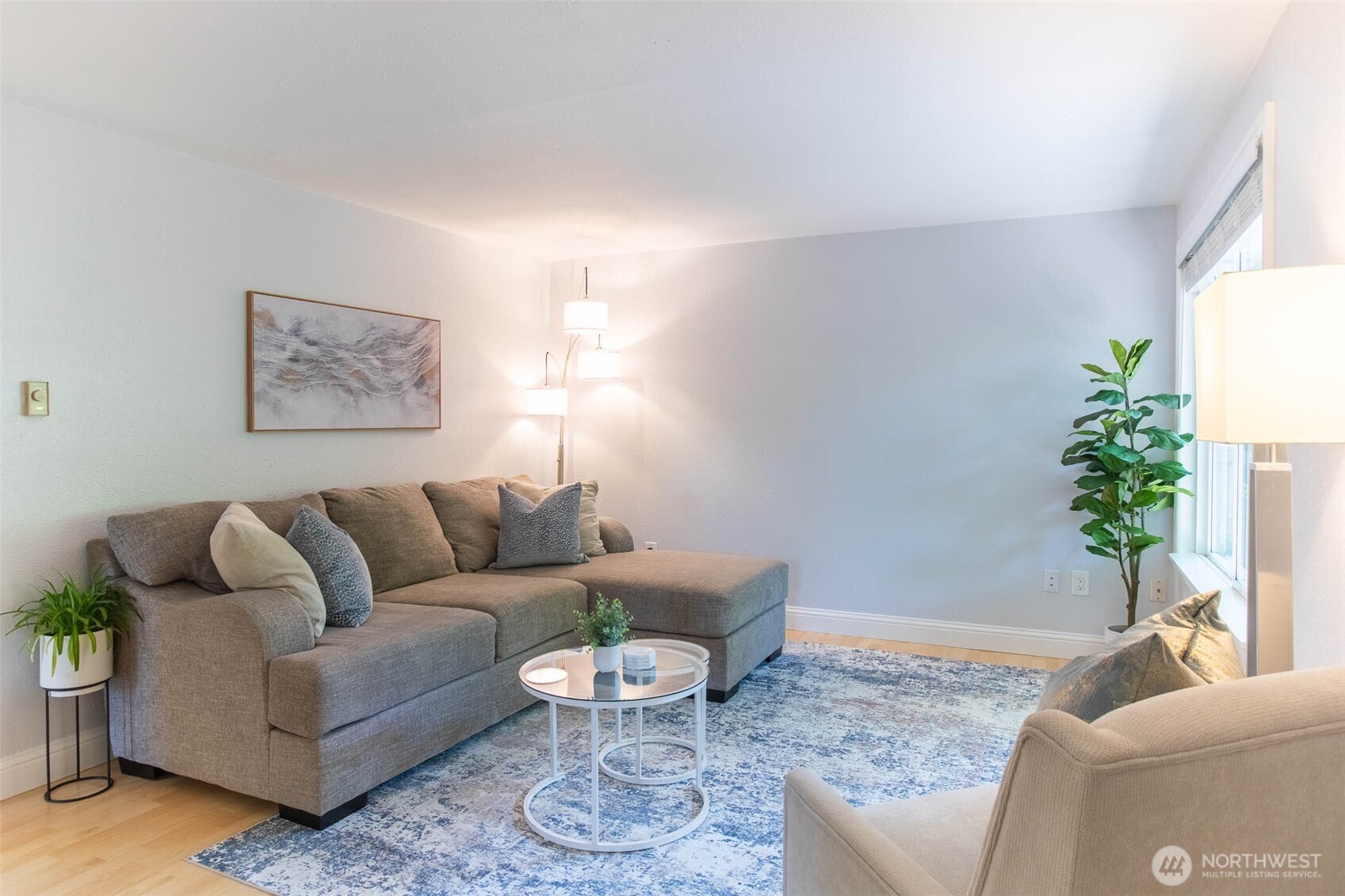 7169 18th Avenue SW, Seattle, WA 98106