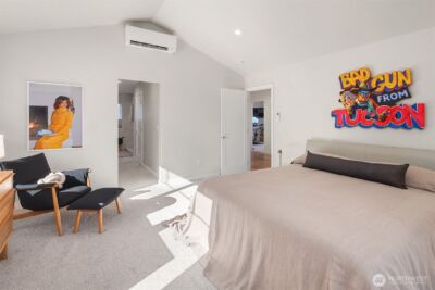 10419 41st Avenue SW, Seattle, WA 98146 - Photo 22