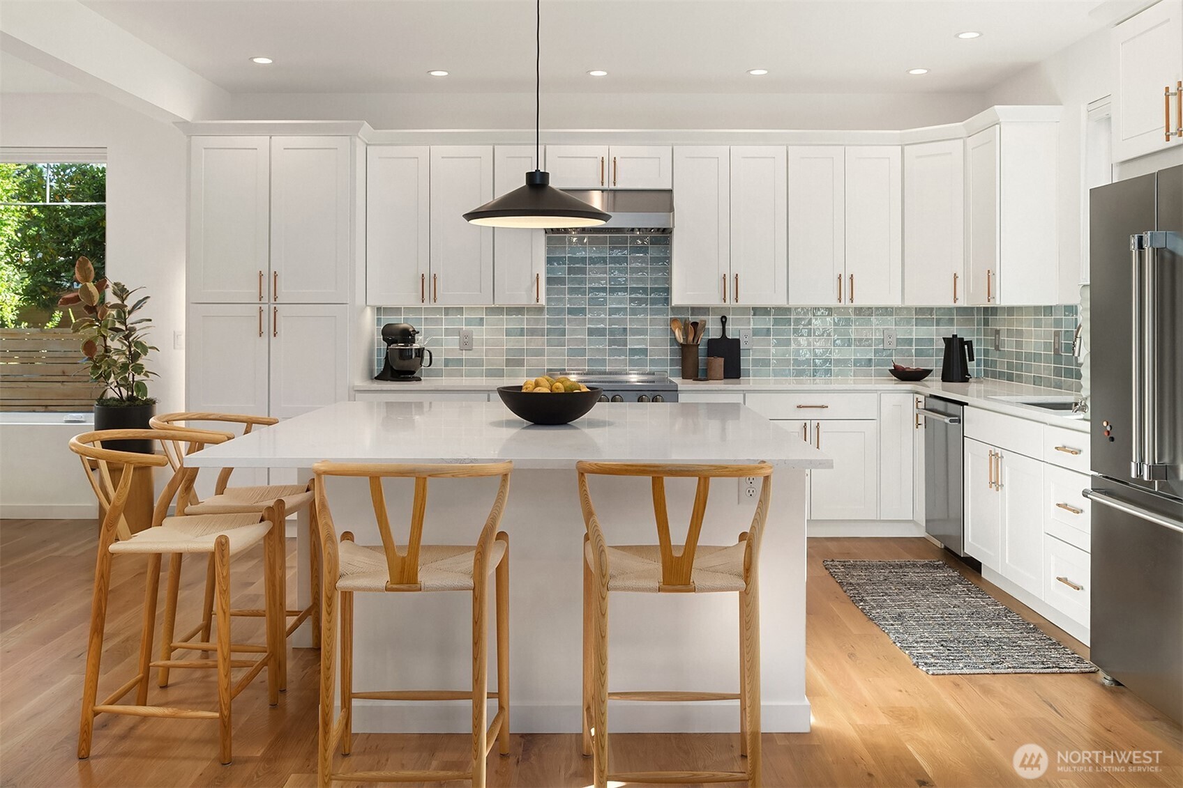 10419 41st Avenue SW, Seattle, WA 98146