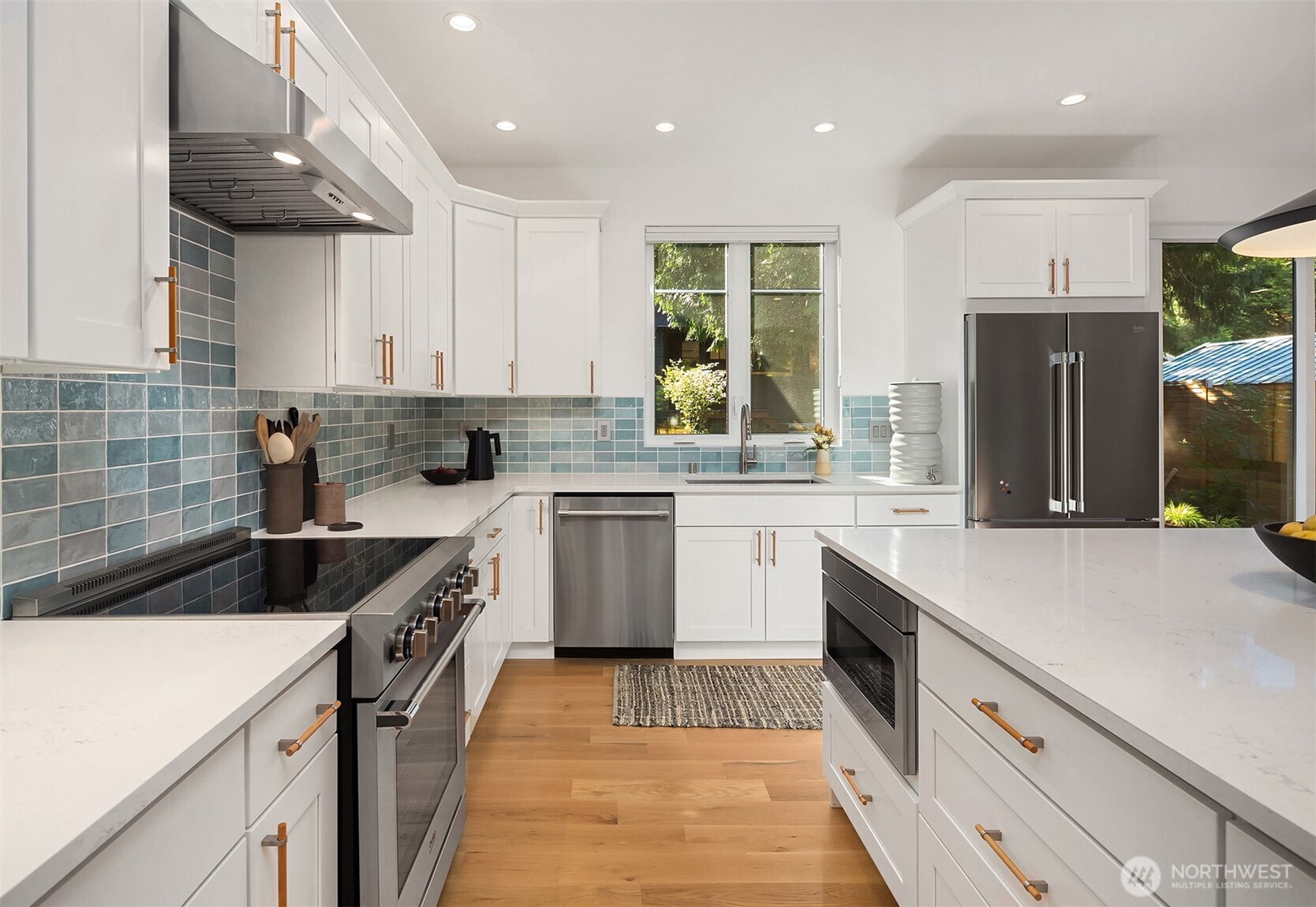 10419 41st Avenue SW, Seattle, WA 98146