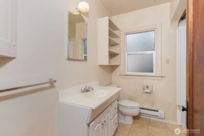 2018 11th Street , Bremerton, WA 98337 - Photo 11