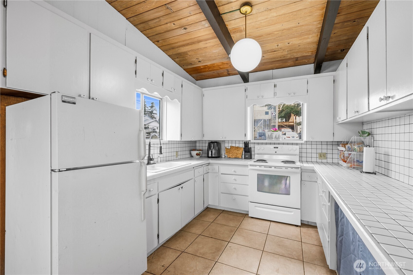 6807 Totem Beach Loop Road , Tulalip, WA 98270