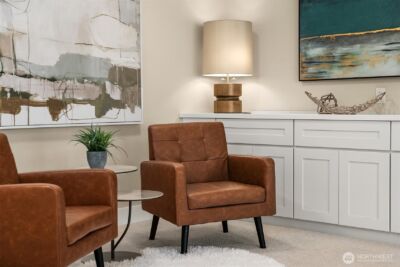 379 101st Avenue SE, Bellevue, WA 98004 - Photo 14