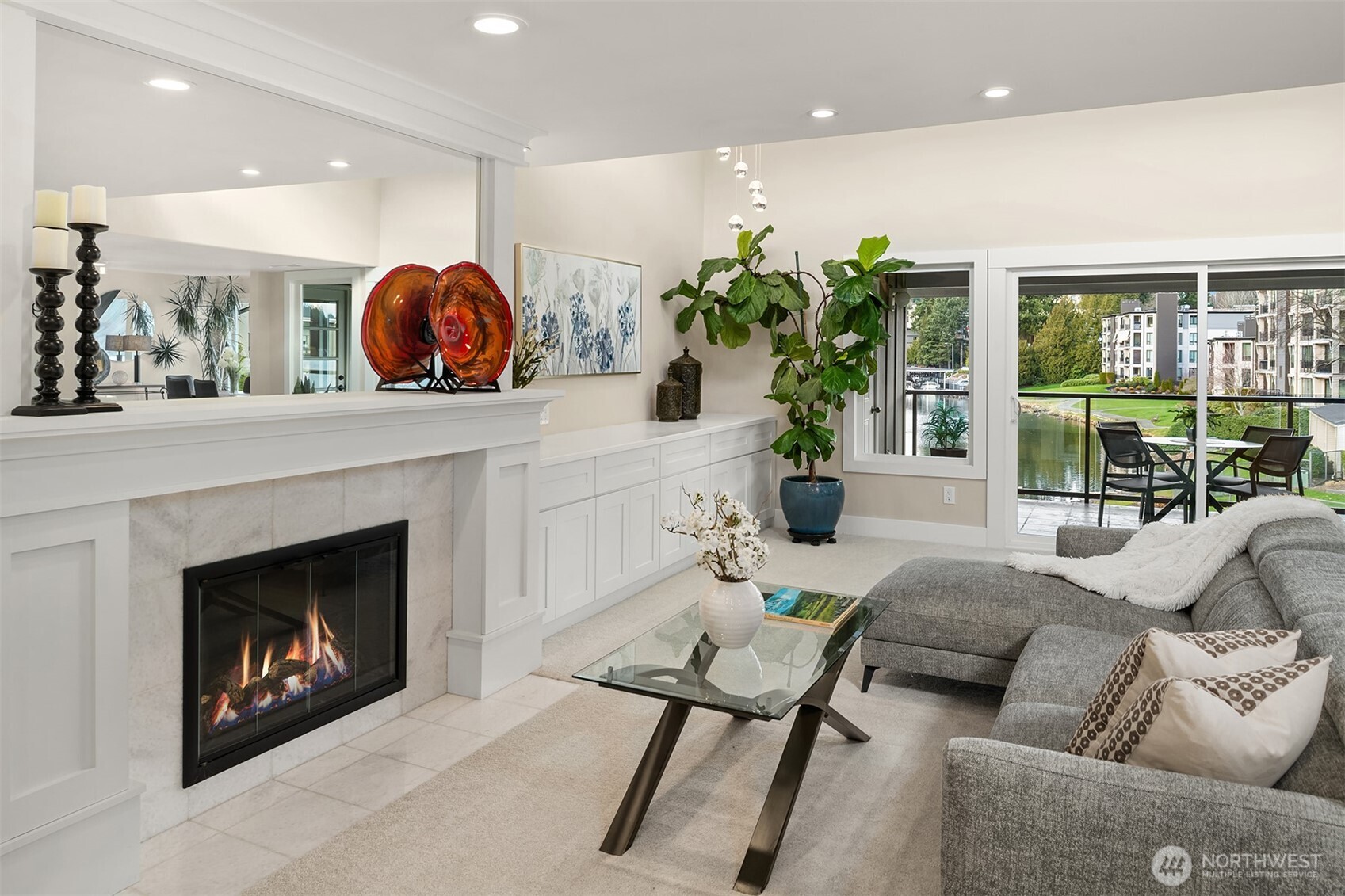 379 101st Avenue SE, Bellevue, WA 98004