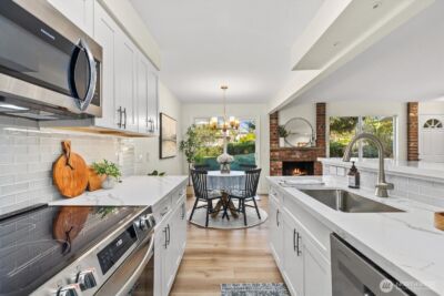 410 214th Street SW #B, Bothell, WA 98021 - Photo 16