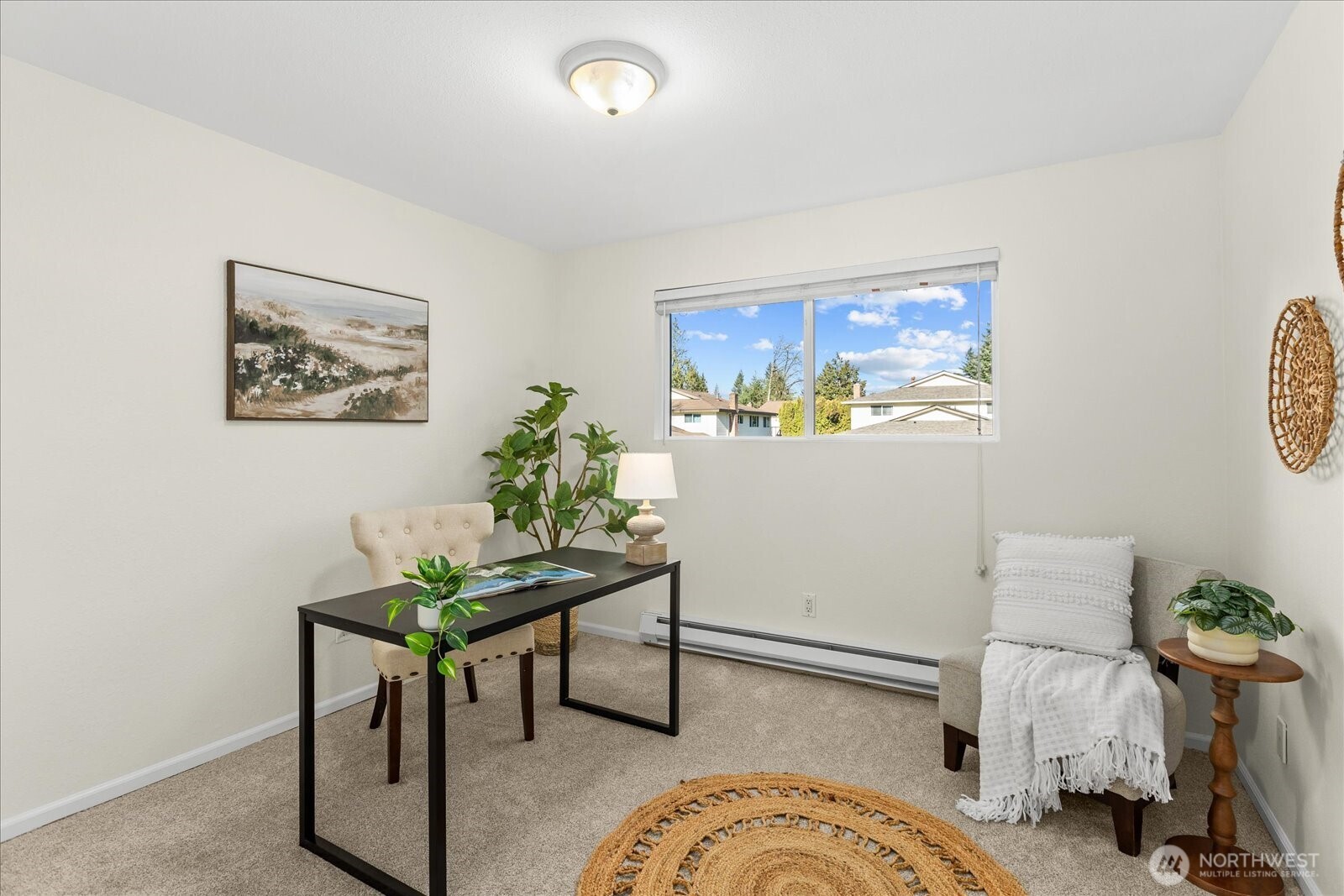 410 214th Street SW #B, Bothell, WA 98021