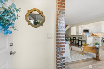 410 214th Street SW #B, Bothell, WA 98021 - Photo 6