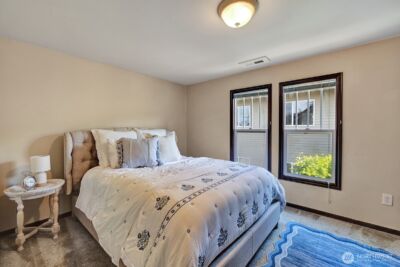 250 SE Andrews Street , Issaquah, WA 98027 - Photo 11