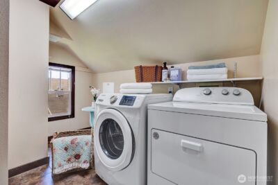 250 SE Andrews Street , Issaquah, WA 98027 - Photo 13