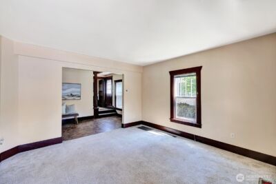 250 SE Andrews Street , Issaquah, WA 98027 - Photo 5
