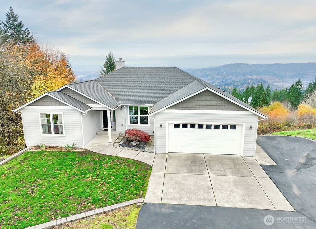 140 Nordstrom Lane , Kelso, WA 98626